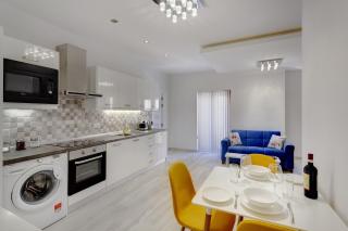 Splendid Apartment, Steps Away from the Sea - Sliema - 6