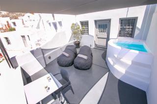 Theodora Suites - Oia - 3