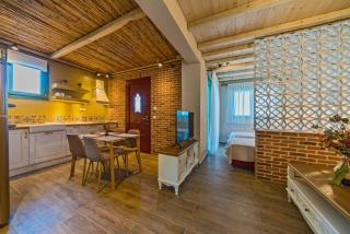 Mediterraneo Luxury Suites Halkidiki - Vourvourou - 5