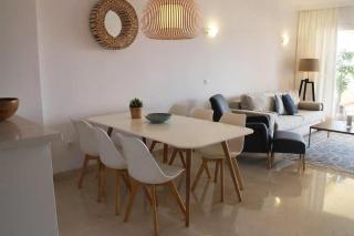 REF 12 Luxury Aparment with views - 9