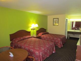 Red Carpet Inn - Augusta - 3