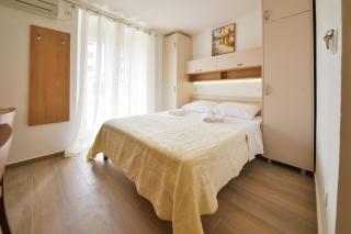 Apartmani Ljubo Rafailovic 2 - Rafailovici - 0