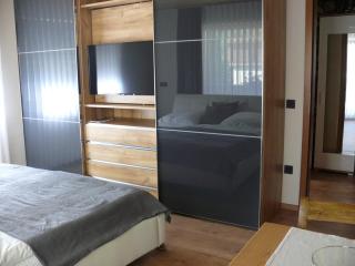 "Kaiser's" Ferienwohnung mit Balkon und Garten - Offenhausen - 0