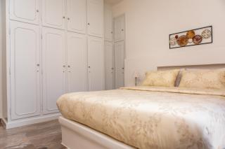 ALL SEASONS SUITE - 1