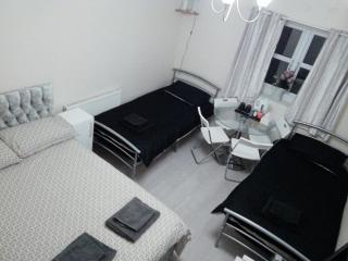 Regent Guest House - 0