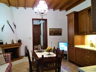 Apiranthos Diamond Maisonette in Naxos (3 BDRM) - Apeiranthos - 1
