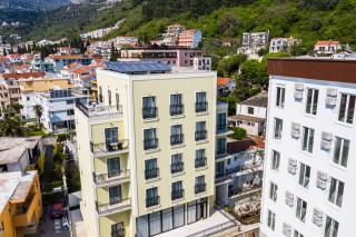 Hotel Pozzo - Budva - 0