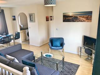 Liberty Locking Castle - Weston-super-Mare - 9
