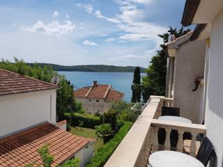Apartment Okrug Gornji 17032c - 5