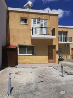 Chriselina Gottage - 1