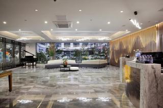 Wing Hotel Guilin - Central Square - 1