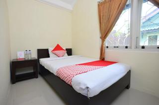 RedDoorz near Institut Pertanian Yogyakarta - Yogyakarta - 4