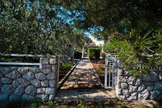 Villa On The Beach - Pirovac - 2