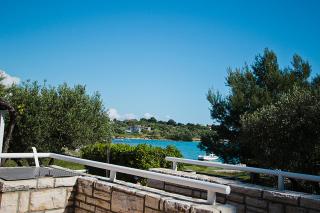 Villa On The Beach - Pirovac - 1