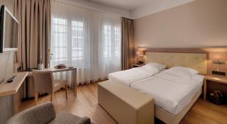 Hotel Doctor Weinstube - 6