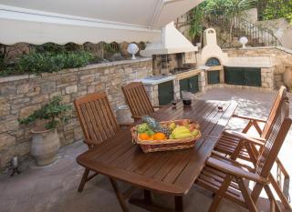 Exceptional Villa in Voula near the sea - 1