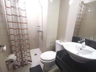 Condo Unit walking distance to Manila Airport (NAIA Terminal 3) - 4
