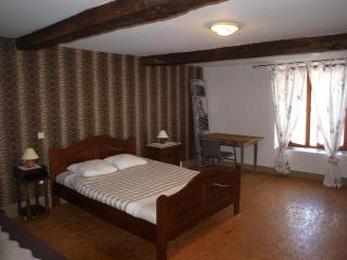 GITE ANNA - Le Châtelet-sur-Sormonne - 7