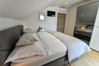 CAMBI LUX APARTMENT - Otok - 8