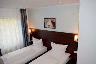 Trip Inn Budget Hotel Messe - Frankfurt am Main - 3