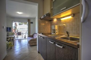 Apartment Ena 1 - Betina - 2