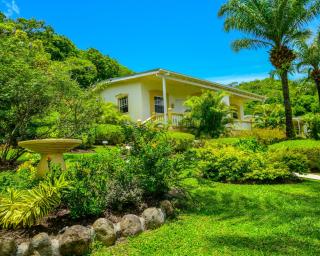 Blue Horizons Garden Resort - 7