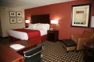 Holiday Inn New London by IHG - 9