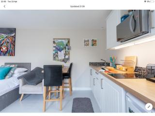The Studio Castlerock with Hot Tub - Castlerock - 1