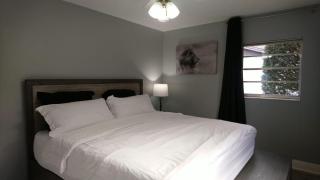 The Flo's House - 2