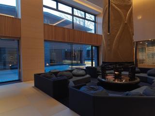 Lake Shikotsu Tsuruga Bessou AO no ZA - 8