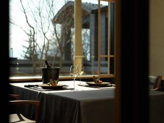 Lake Shikotsu Tsuruga Bessou AO no ZA - 6