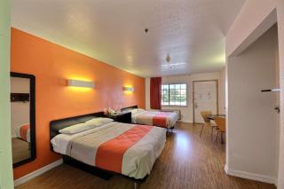Motel 6-Edinburg, TX - 6
