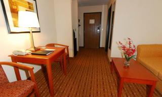 Quality Inn & Suites - Eau Claire - 3