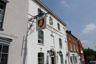 The Lion Hotel - Brewood - 3