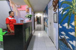 Dharmawati Homestay Syariah at Terminal Purabaya - Waru - 8