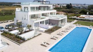 NAPA GEM SUITES by LUXEL VILLAS - Agia Napa - 1