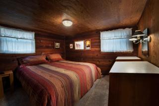 34 Grandmas Cabin - Wawona - 3