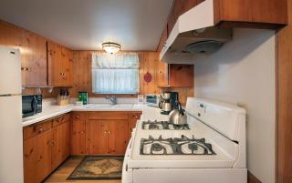 34 Grandmas Cabin - Wawona - 4