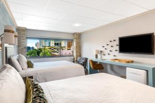 Riverwalk Plaza Hotel - 8