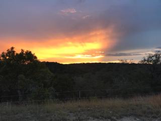 Walnut Canyon Cabins - Fredericksburg - 7