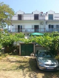 Apartments by the sea Pirovac, Sibenik - 11824 - 1