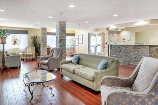 Quality Inn & Suites - 6