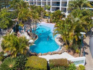 Ramada Resort by Wyndham Golden Beach - 3