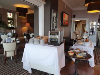 The York Hotel - 2