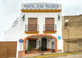 Hostal Ciudad Trigueros - Trigueros - 6