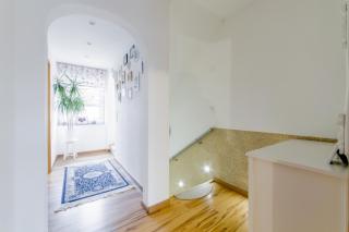 Private House - 3