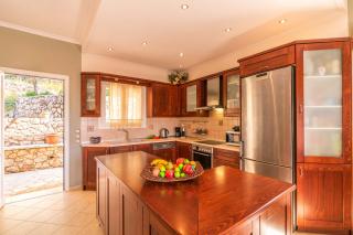 The Olive Grove Cottage by Konnect - 2,5km from Ipsos - Ýpsos - 8