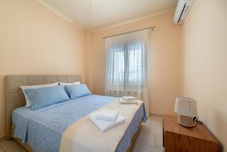 Katerina's Cozy Mountain View Apartment - Argostoli - 9