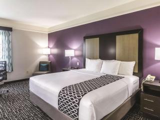 La Quinta by Wyndham Mission at West McAllen - 5