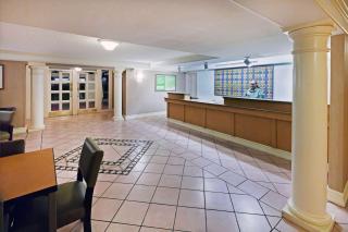 La Quinta Inn by Wyndham Amarillo Mid-City - Amarillo - 1